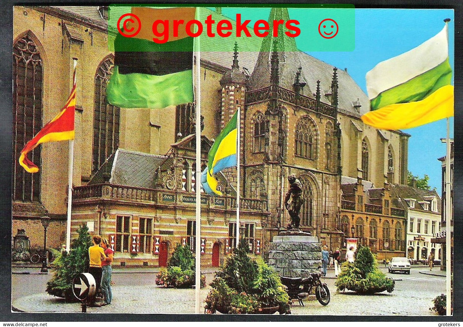 ZWOLLE Grote Markt En Kerk ± 1980 - Zwolle