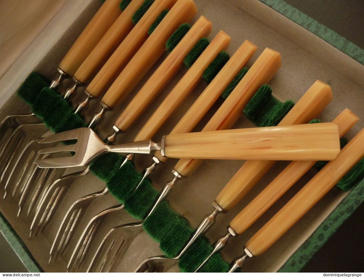 Coffret De 12 Fourchettes à Dessert - Forks