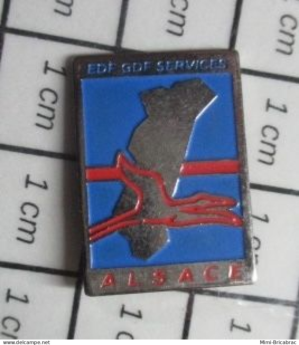 411i Pin's Pins / Beau Et Rare / EDG GDF / SERVICES ALSACE CIGOGNE Trop Original !! - EDF GDF