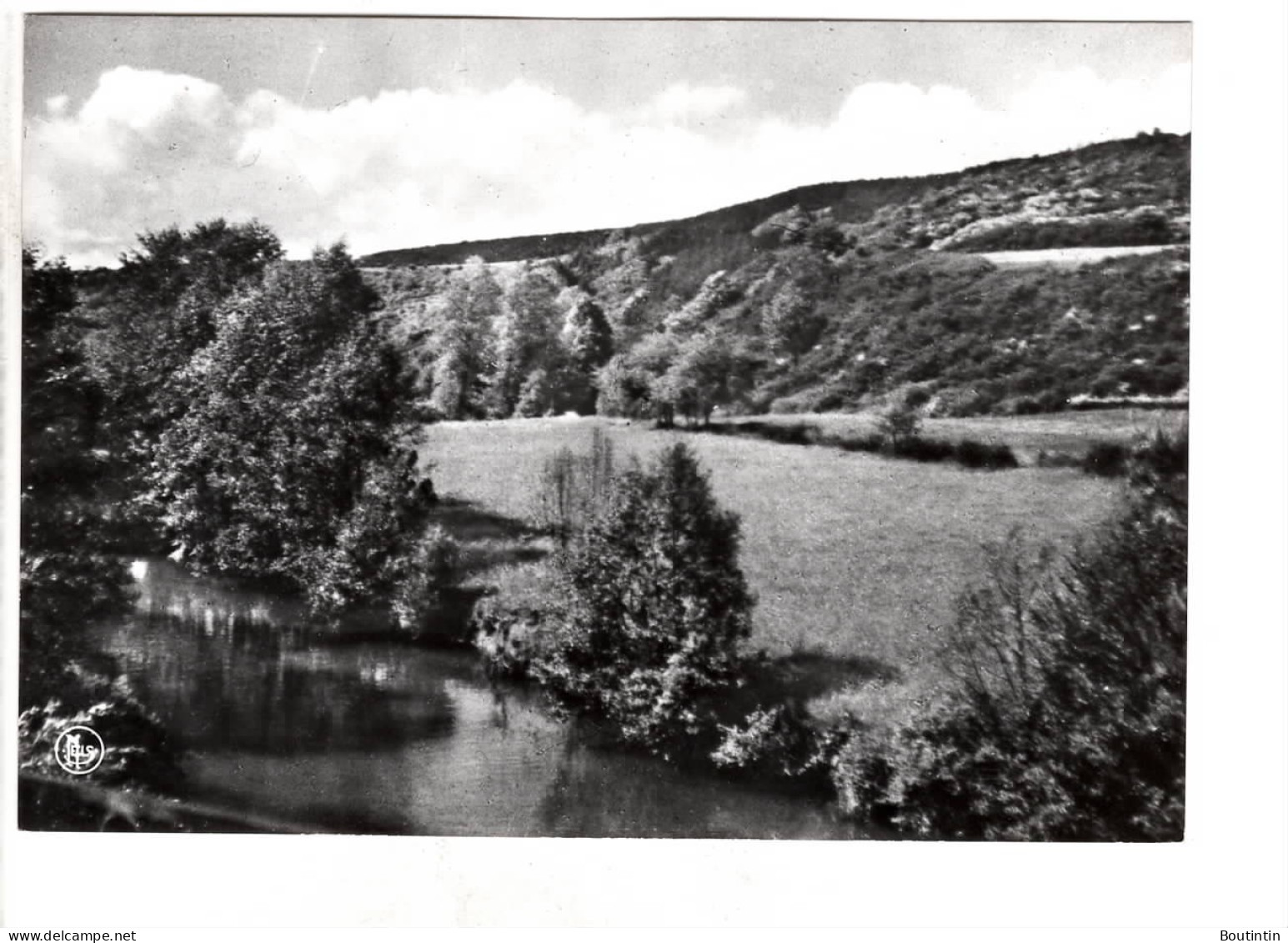 Olloy Viroin Et Vue Sur La Roche - Viroinval