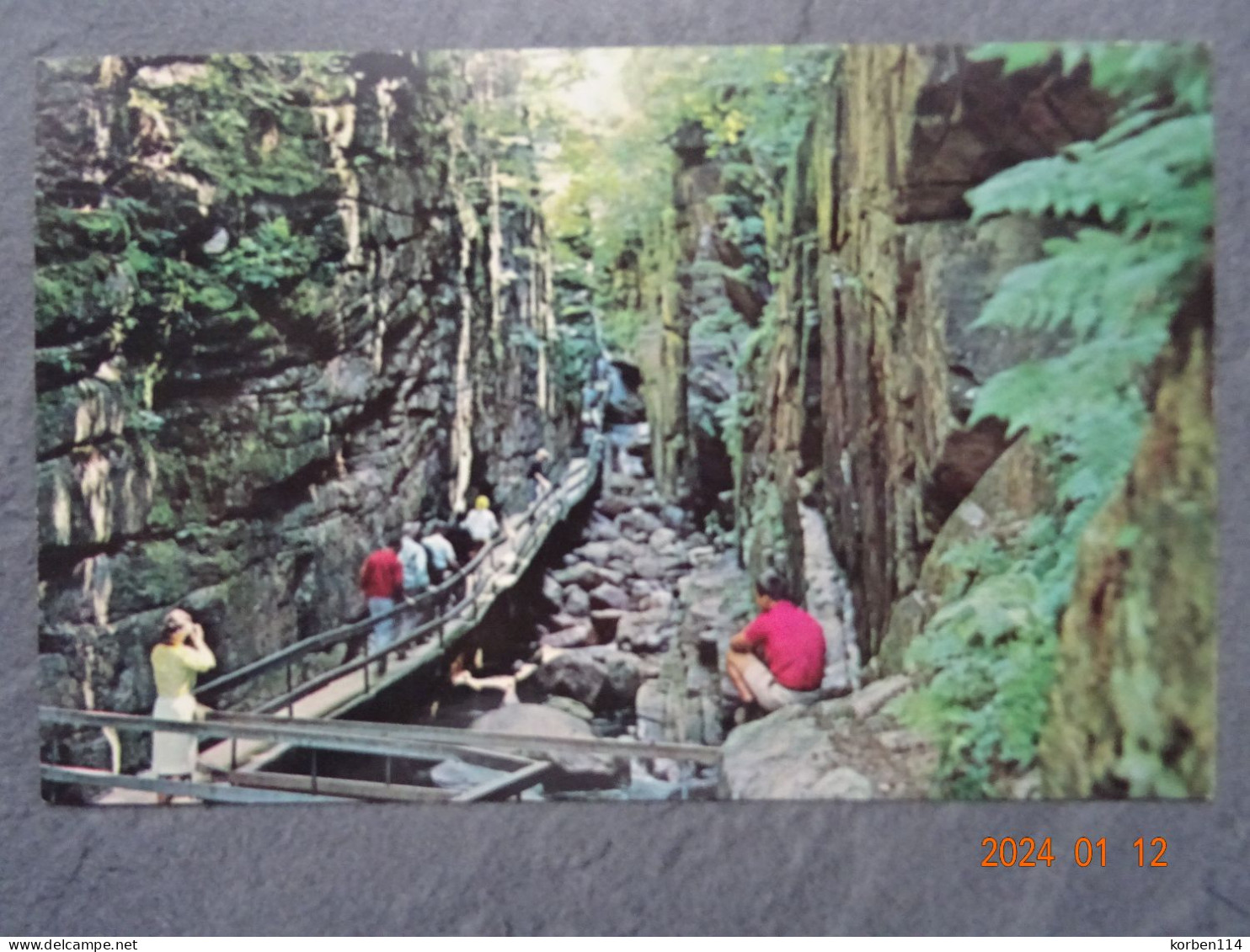 THE FLUME GORGE FRANCONIA NOTCH - White Mountains