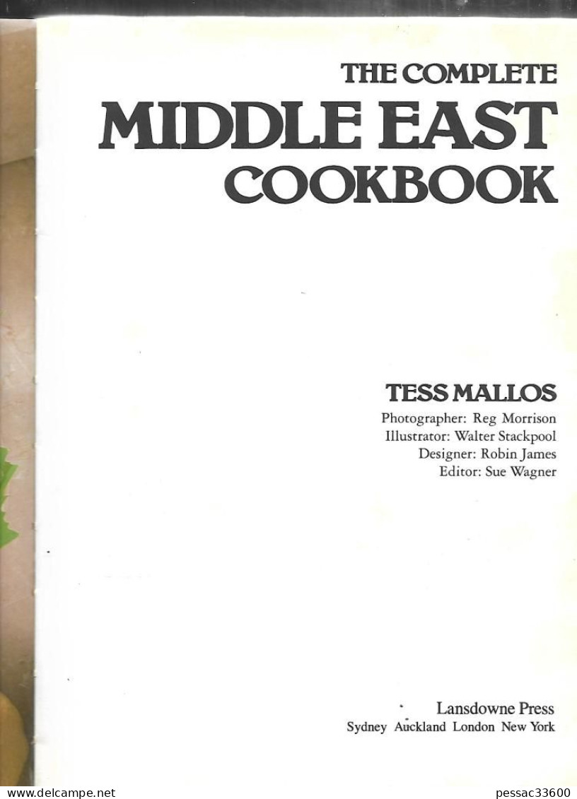 The Complete Middle East Book  Tess Mallos BR BE  In-4 édition Landsdowne 1982  Itexte En Anglais 374 Pages - Picardie - Nord-Pas-de-Calais