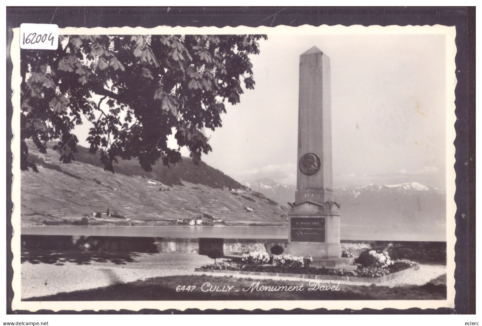 DISTRICT DE LAVAUX - CULLY - MONUMENT DAVEL - TB - Cully