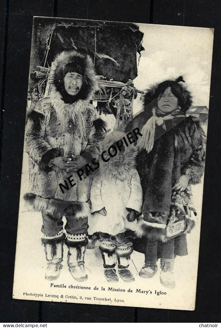 Famille Chrétienne  De La Mission  De  Mary's Igloo - Non Classificati