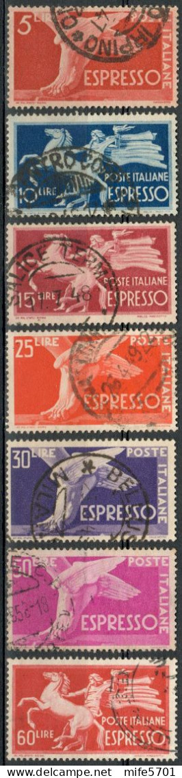 REPUBBLICA ITALIANA 1945/1952 - ESPRESSI SERIE DEMOCRATICA 7 VALORI USATI - SASSONE 25/31 - Express-post/pneumatisch