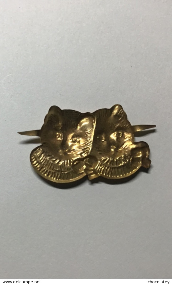 Kat Chat Kitten - Brooches