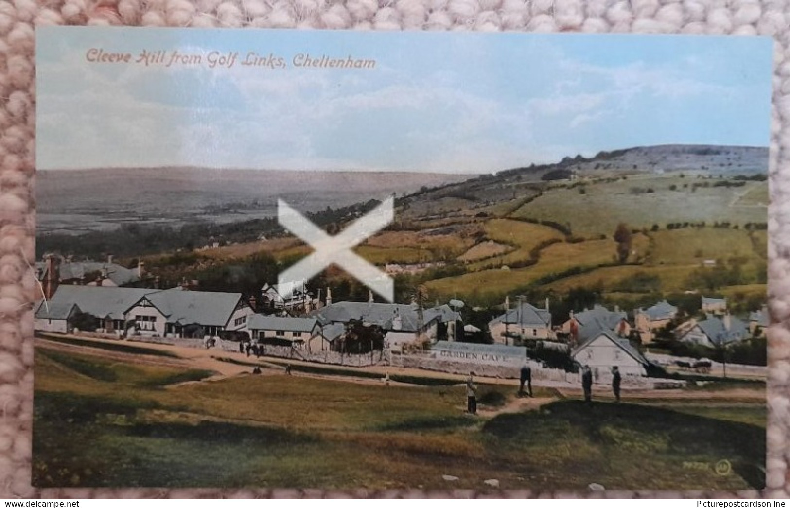 CHELTENHAM CLEEVE HILL FROM GOLF LINK OLD COLOUR POSTCARD GLOUCESTERSHIRE - Cheltenham