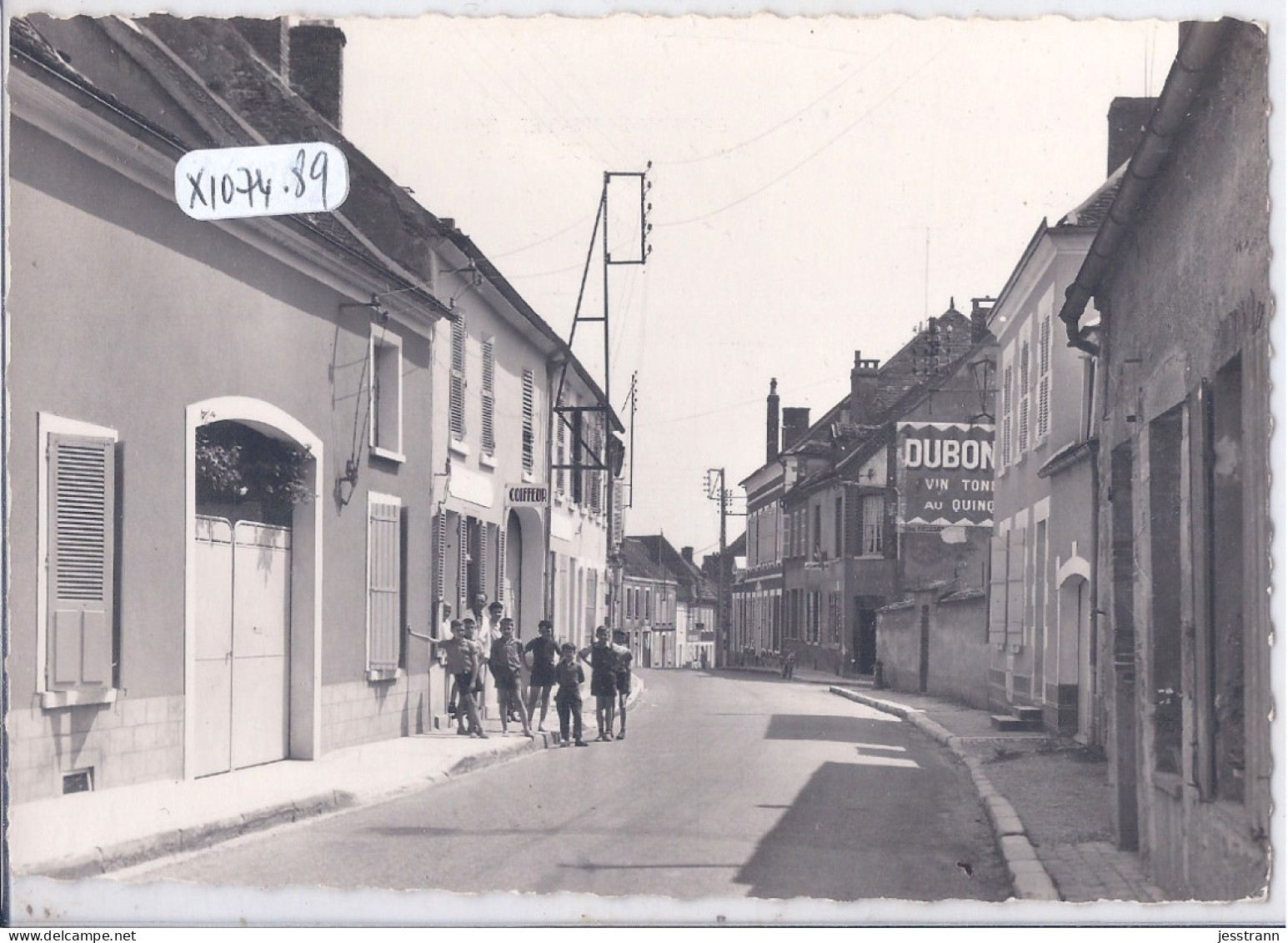 LIGNY-LE-CHATEL- RUE DU CAROUYGE-  COTE NORD- VOIR TEXTE AU DOS - Ligny Le Chatel