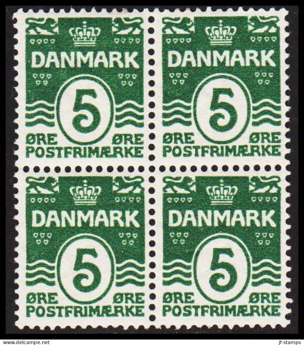 1912. Numeral. 5 Øre Dark Green. Beautiful Centered 4-block Never Hinged.  (Michel 63) - JF541070 - Nuovi