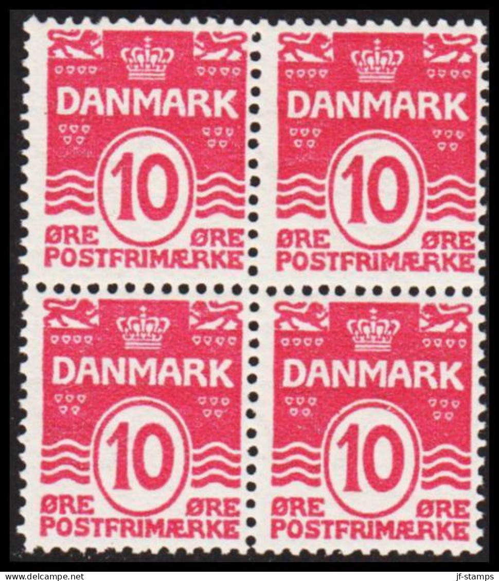 1912. DANMARK. Numeral. 10 Øre Carmine-pink. BEAUTIFUL NEVER HINGED 4-BLOCK.  (Michel 64) - JF541071 - Unused Stamps