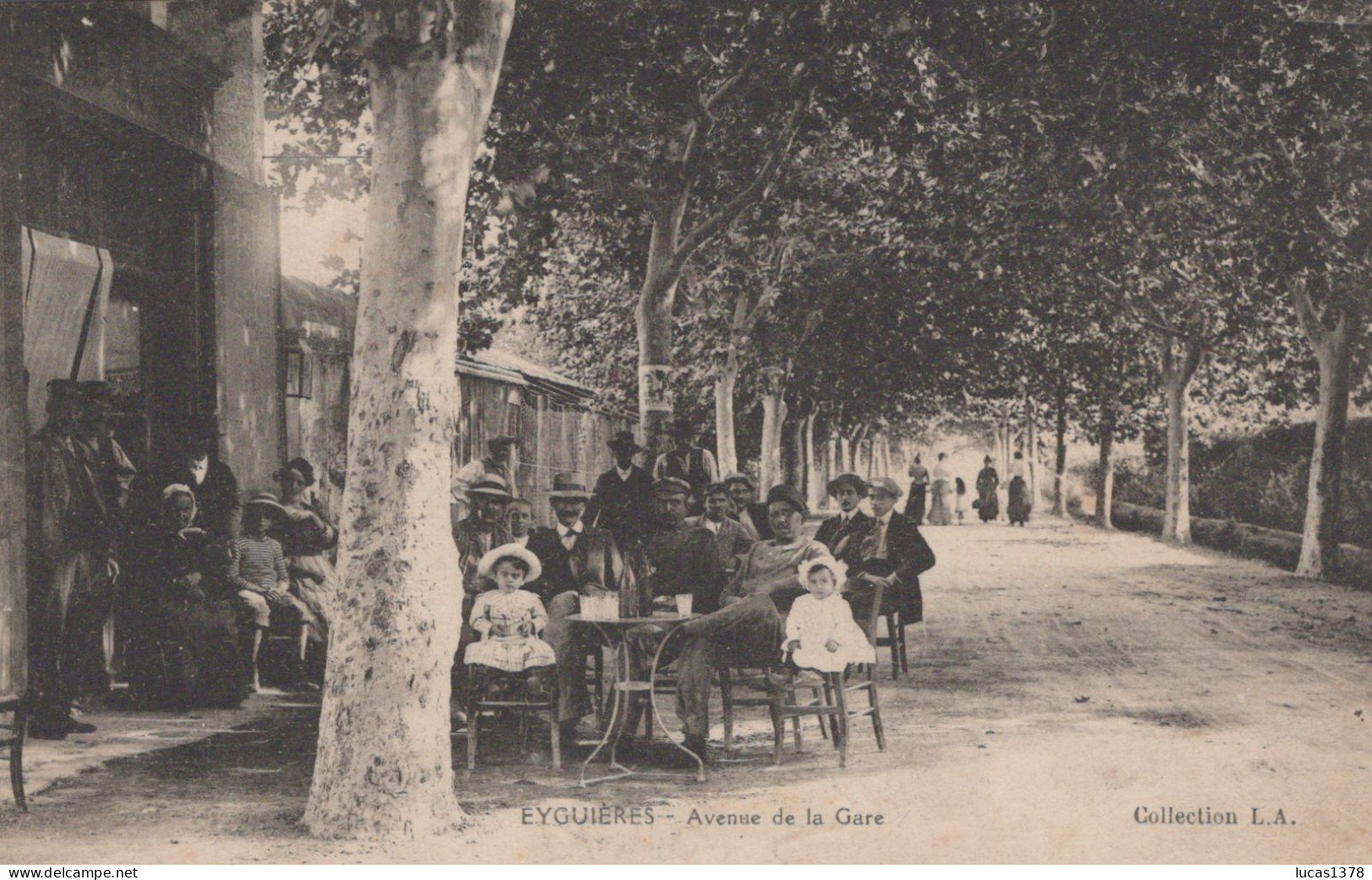 13 /EYGUIERES/ AVENUE DE LA GARE / TERRASSE DE BAR - Eyguieres