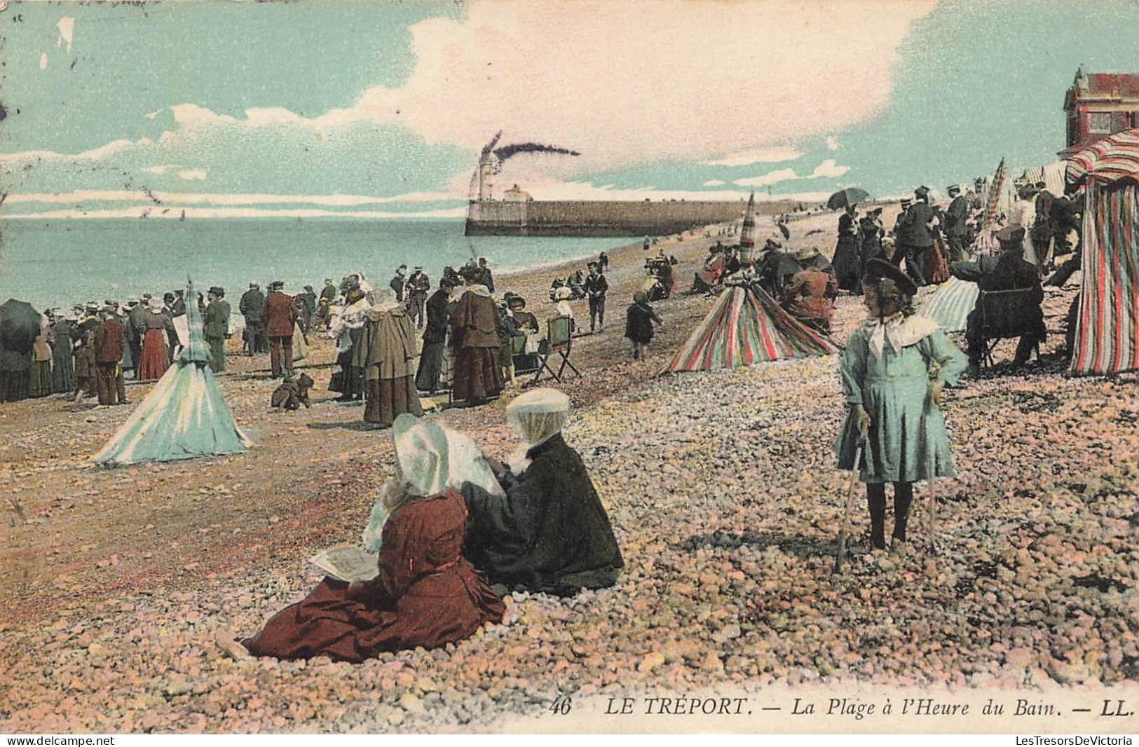 FRANCE - Le Tréport - La Plage à L'heure Du Bain - Animé - Colorisé - Carte Postale Ancienne - Autres & Non Classés