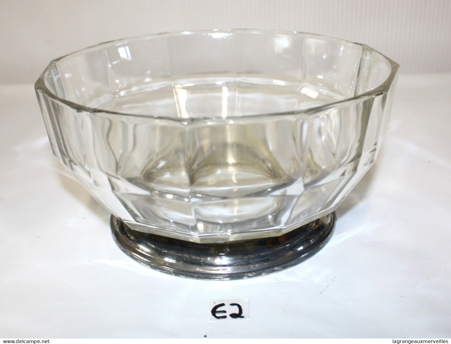 E2 Ancien Plat En Verre Travaillé - Verre & Cristal