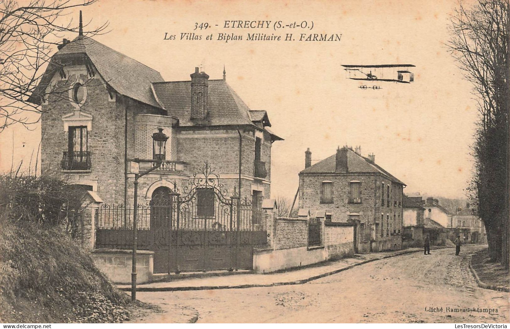 FRANCE - Etrechy - Les Villas Et Biplan Militaire H Farman - Carte Postale Ancienne - Etrechy