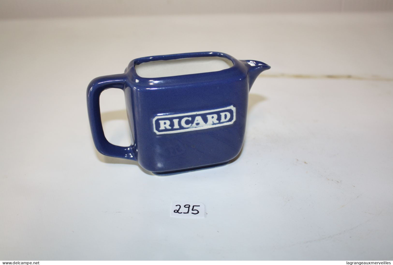 C295 Ancien Pichet Ricard Bleu - France - Bistrot - Alcools