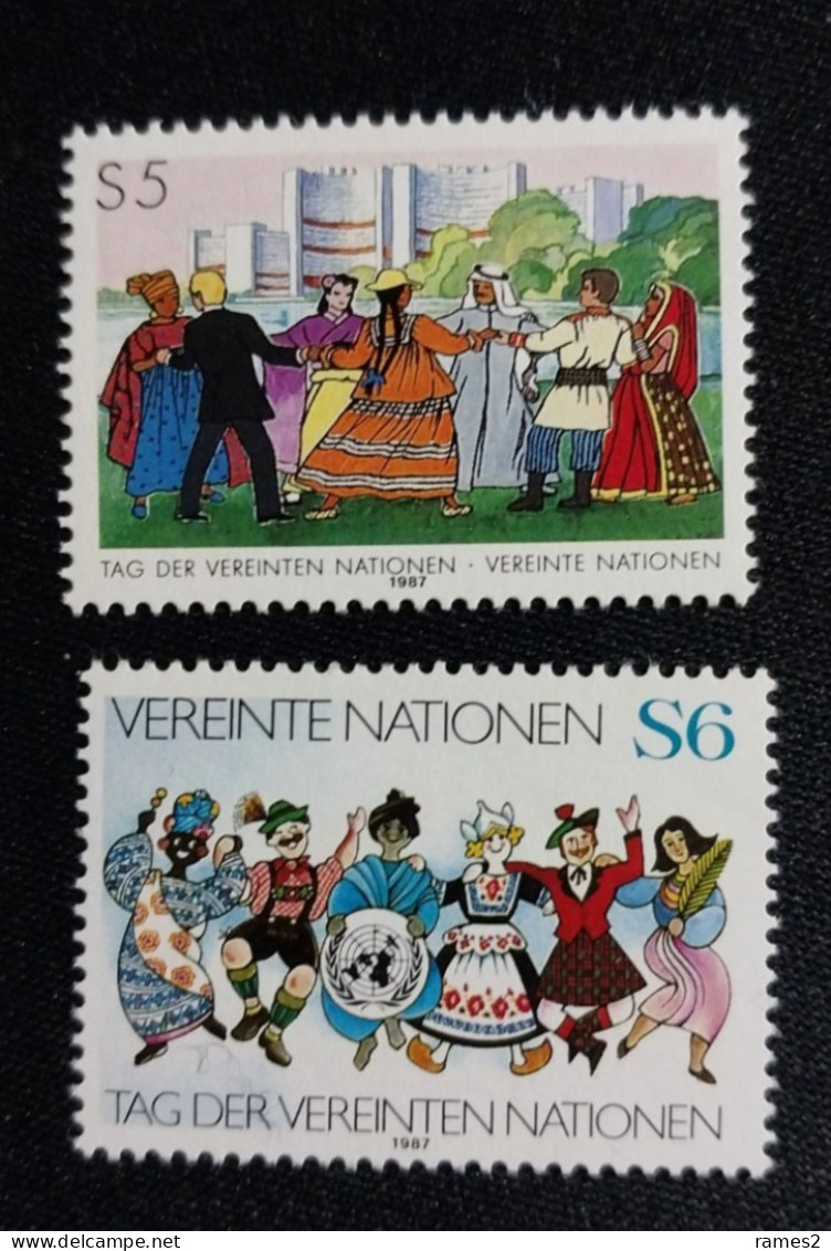 Nations Unies > Centre International De Vienne > 1979-1989 >   N°75/76** - Neufs