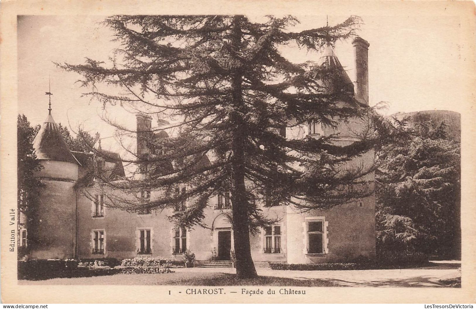 FRANCE - Charost - Façade Du Château - Carte Postale Ancienne - Andere & Zonder Classificatie