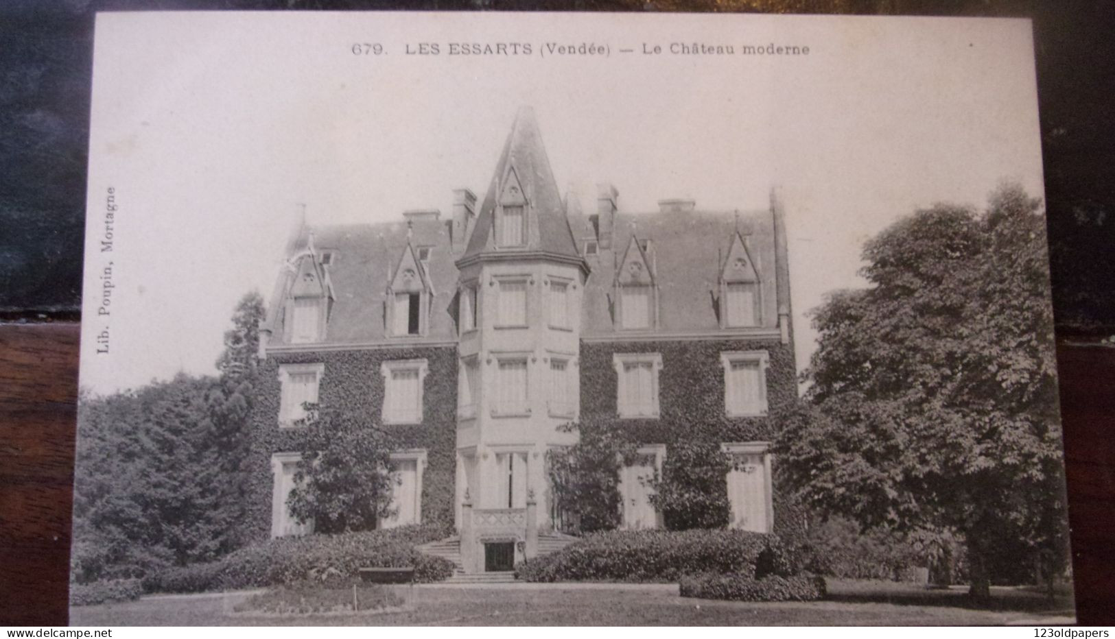 LES ESSARTS CHATEAU MODERNE - Les Essarts