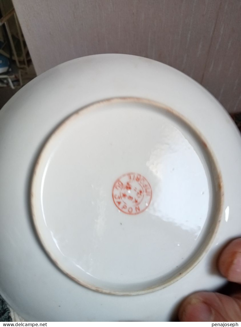 6 sous tasses diamètre 13 cm en porcelaine, satsuma