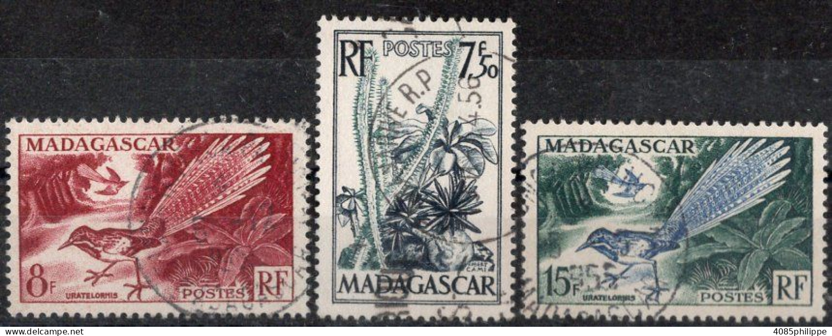 MADAGASCAR Timbres-Poste N° 322 à 324 Oblitérés TB Cote : 2€00 - Oblitérés