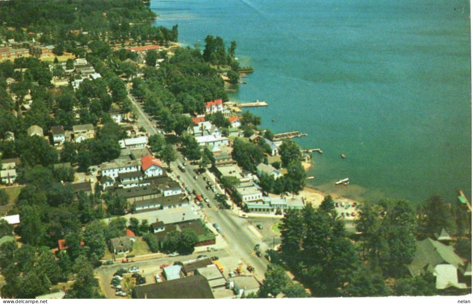 LAKE GEORGE - NEW YORK - IN THE ADIRONDACKS - Lake George