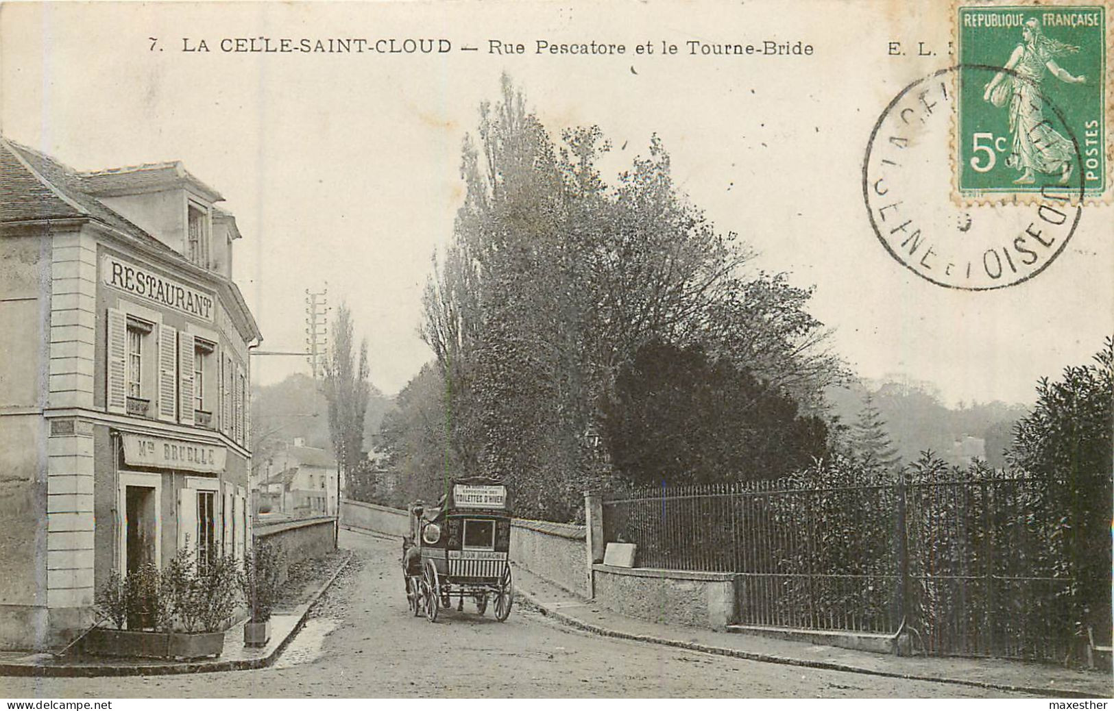 LA CELLE SAINT CLOUD "Au Bon Marché" Expositions De Toilettes D'hiver (voiture De Livraison) - La Celle Saint Cloud