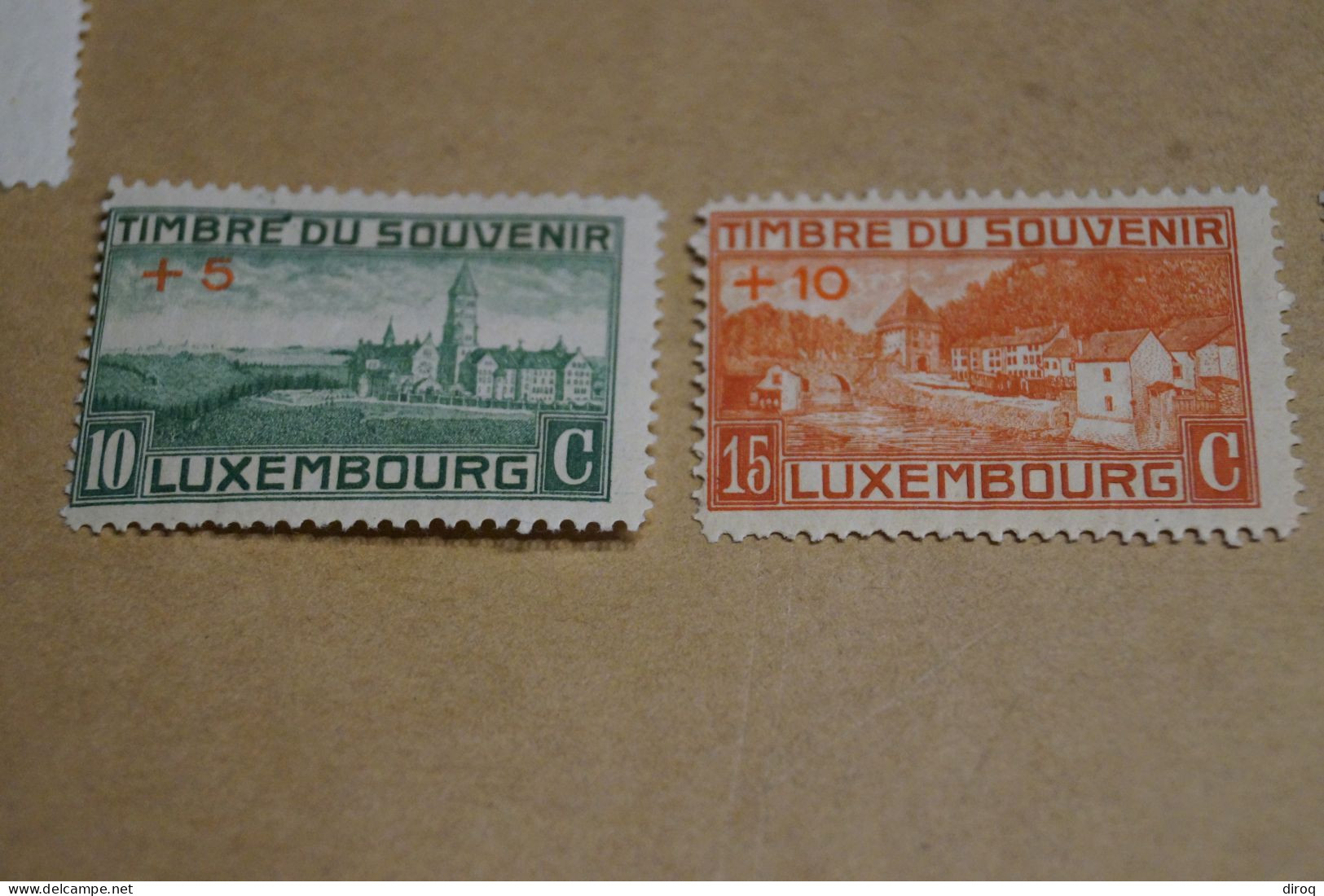 Lot De 10 Timbres Neuf,timbres Du Souvenir,surcharge Officiel,superbe état Neuf Pour Collection - Nuovi