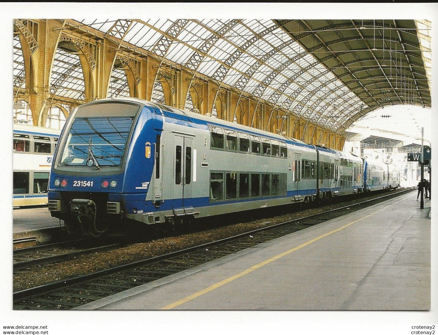 06 GARE De NICE VILLE Train Automotrice SNCF à étage En Février 2004 VOIR DOS - Schienenverkehr - Bahnhof