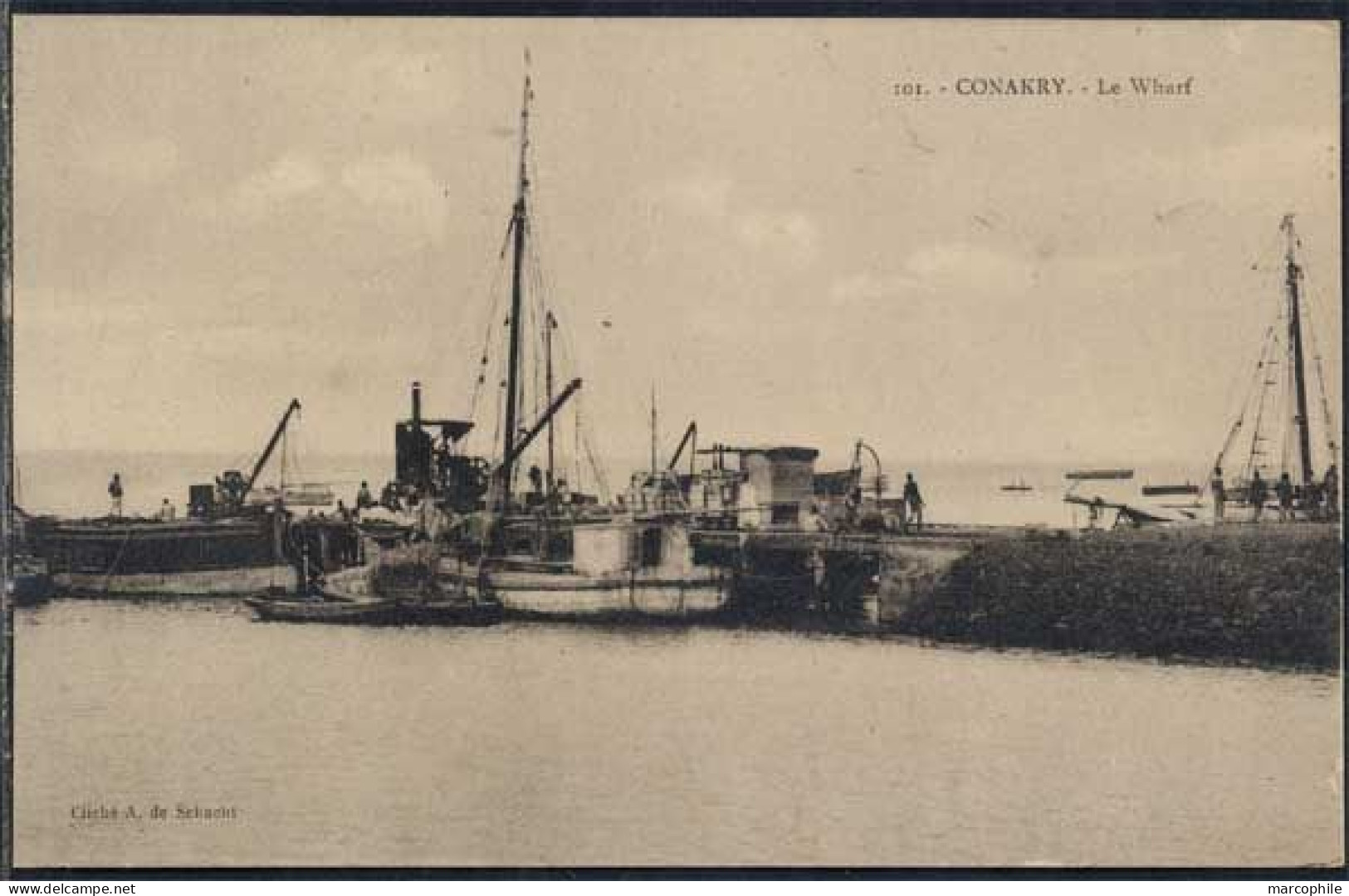 GUINEE / CONAKRY / CPA LE WHARF / Carte Animée (ref CP1055) - Guinée Française