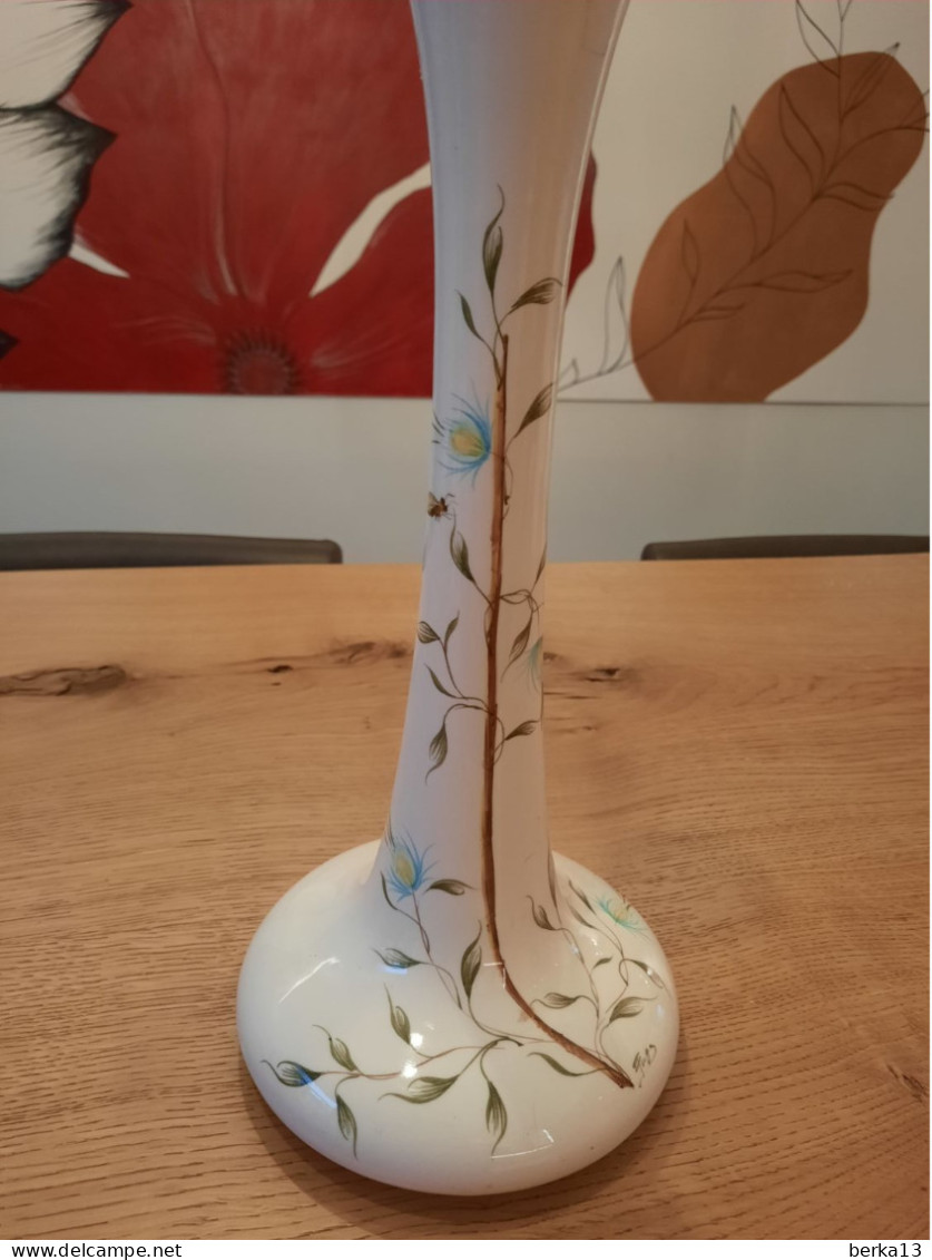 Très Beau Vase Signé En Porcelaine Italiennne - Non Classés