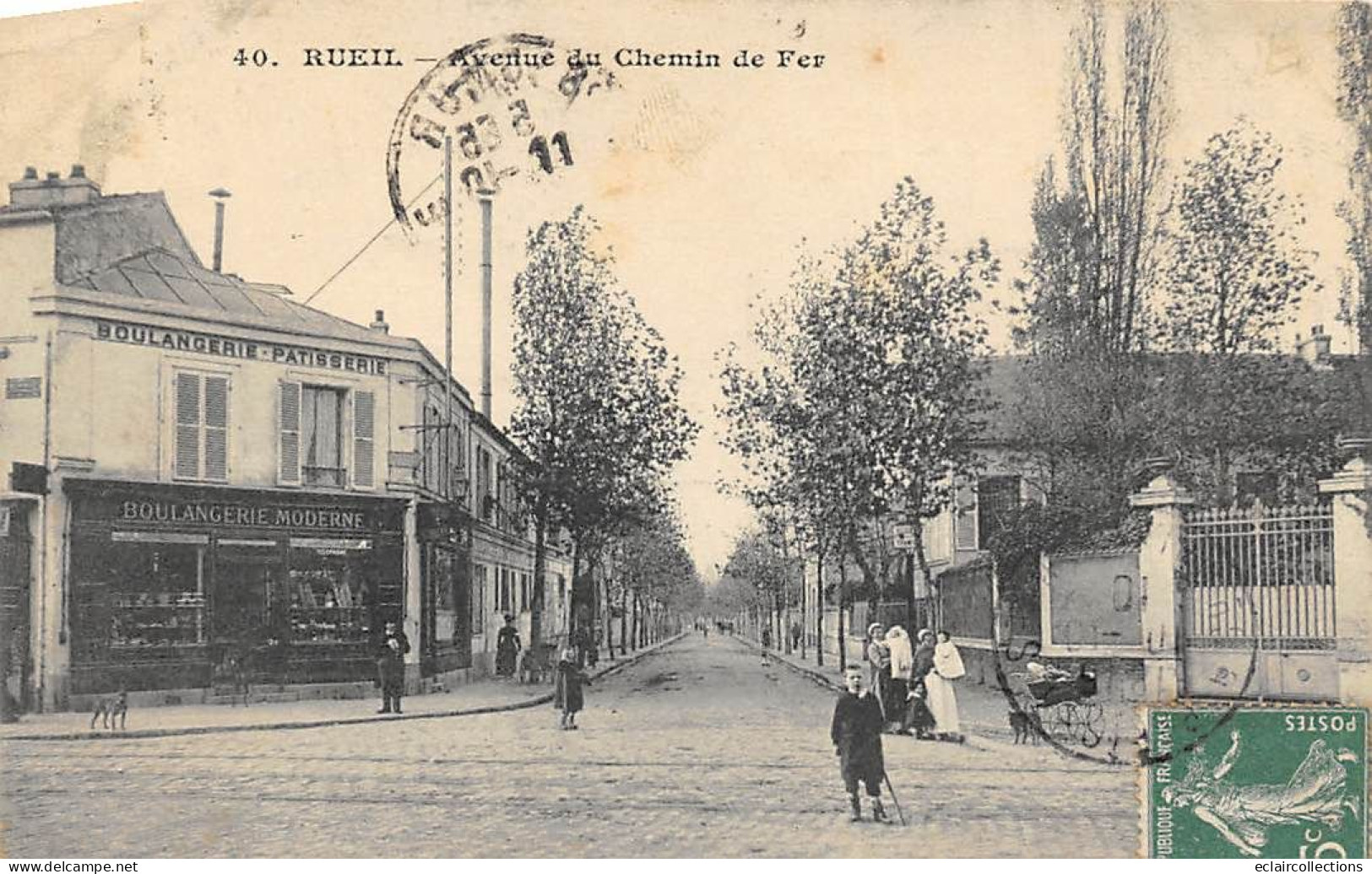 Rueil Malmaison      92     Avenue Du Chemin De Fer.  - Boulangerie Moderne  N° 40  (voir Scan) - Rueil Malmaison