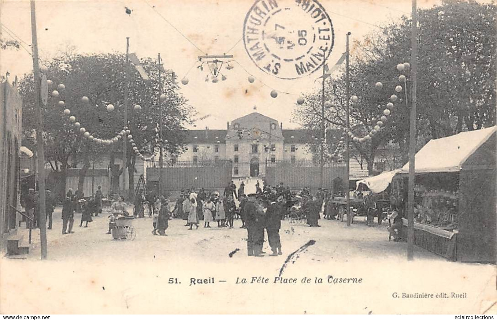 Rueil Malmaison       92       La Fête, Place De La Caserne    N° 51   (voir Scan) - Rueil Malmaison