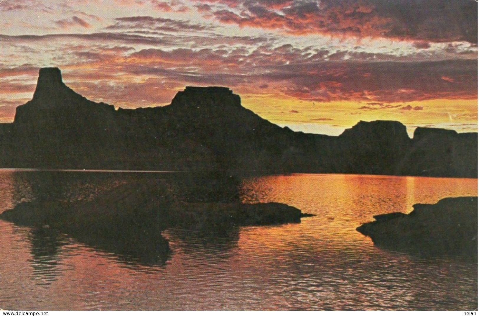 SUNSET AT LAKE POWELL - Lake Powell