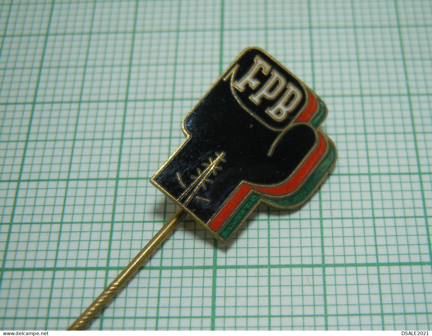 Boxing, PORTUGAL BOXING FEDERATION, Vintage Enamel Pin Badge, Abzeichen Boxen (ds1210) - Pugilato