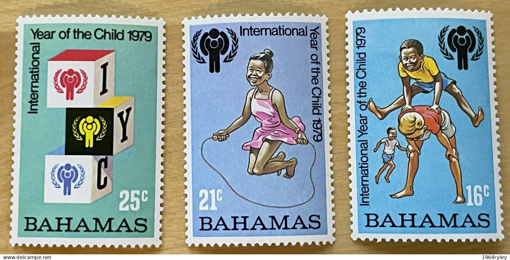 BAHAMAS -  MNH** - 1979  YEAR OF THE CHILD - # 434/437 - Bahamas (1973-...)