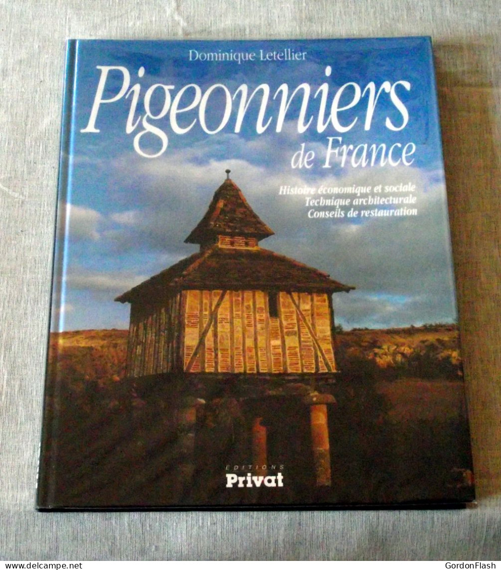 Livre : Pigeonniers De France - Unclassified