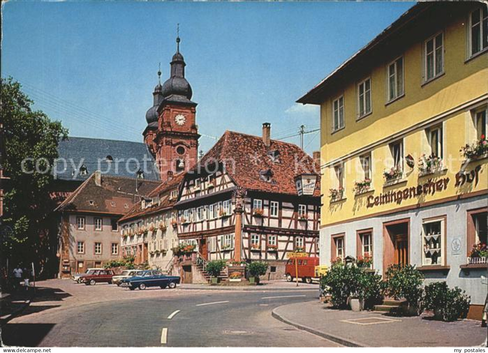 72213925 Amorbach Miltenberg Marktplatz Mit Pfarrkirche St Gangolf  - Amorbach