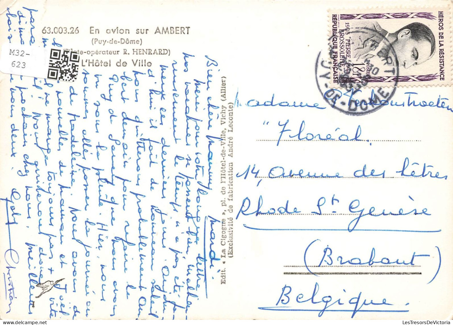 FRANCE - En Avion Sur Ambert - Vue Sur L'hôtel De Ville - Carte Postale Ancienne - Ambert