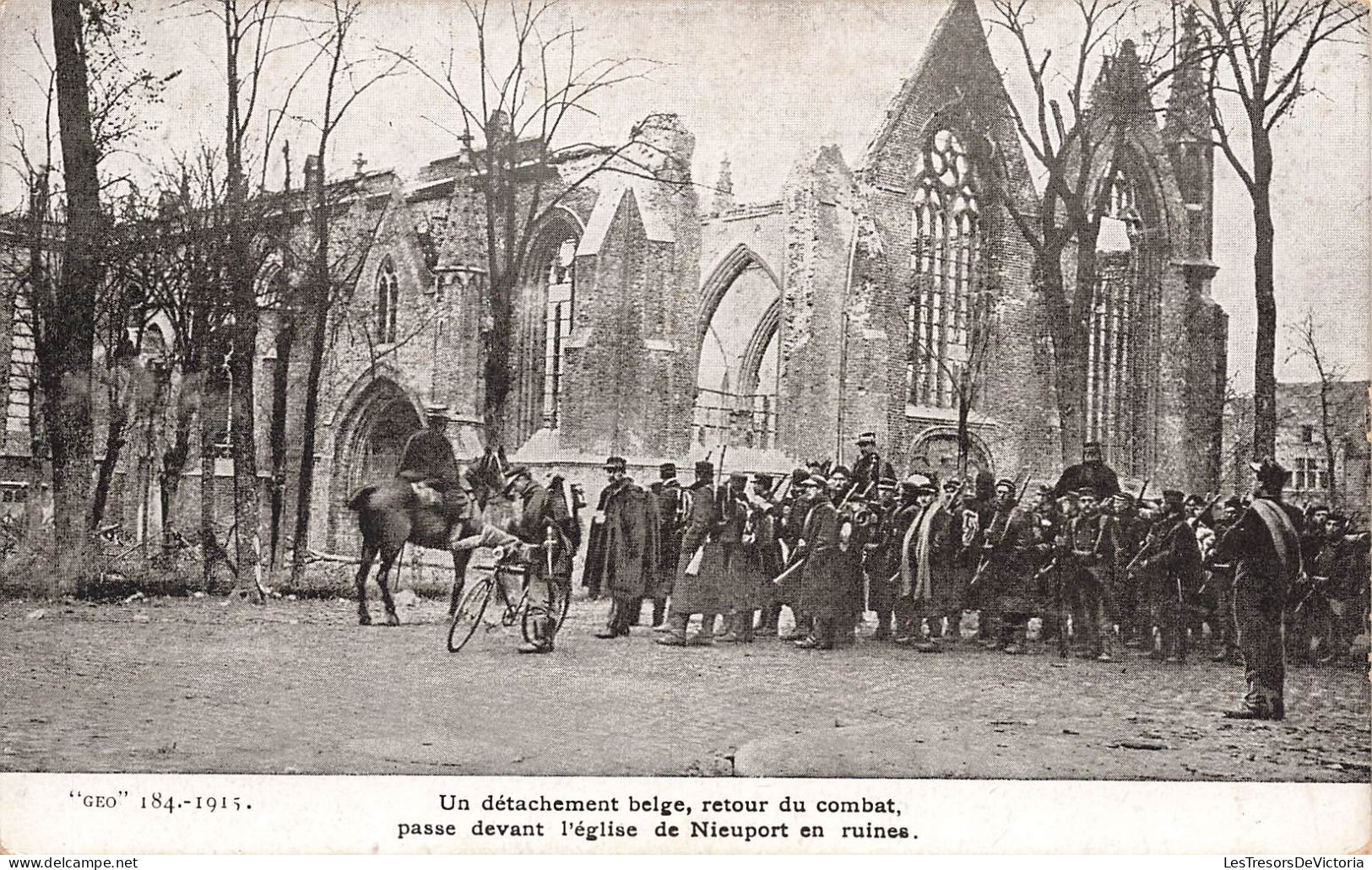 BELGIQUE - Nieuport - Retour Du Combat Passe Devant L'église De Nieuport En Ruines - Carte Postale Ancienne - Nieuwpoort