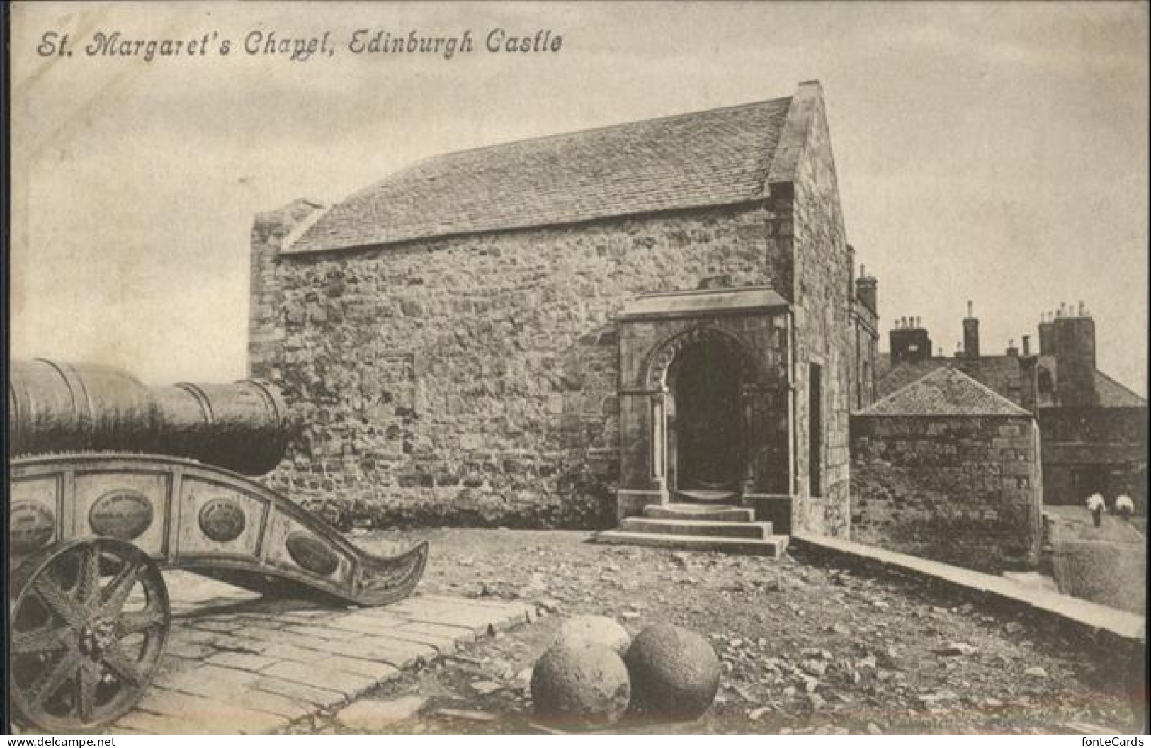 11003954 Edinburgh St. Margaret's Chapel
Edinburgh Castle Edinburgh - Autres & Non Classés