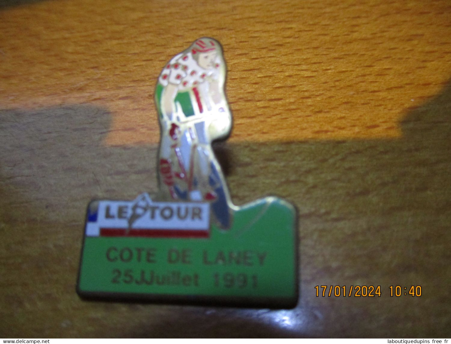 Pin's Lot 003 -- Cyclisme Côte De Laney 25 Juillet 1991  -- Dernier Vendu 09 / 2020 - Cyclisme