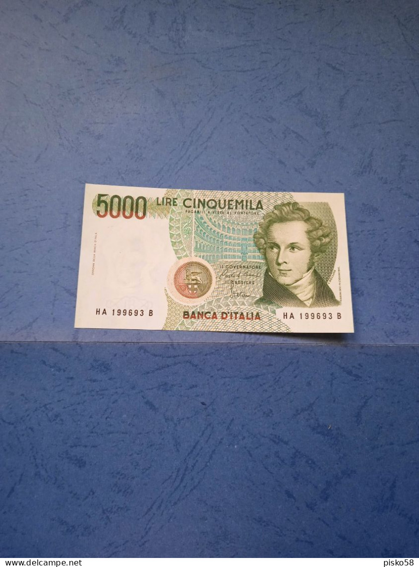 ITALIA-P111a 5000L 31.1.1985 UNC - 5000 Liras