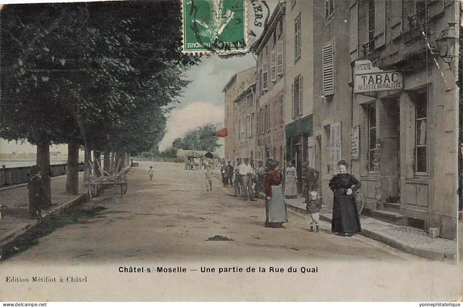 88 - VOSGES - CHÂTEL-S-MOSELLE - Une Partie De La Rue Du Quai - Photo-peinture-émail - Légère Pliure Coin Droit - 10274 - Chatel Sur Moselle