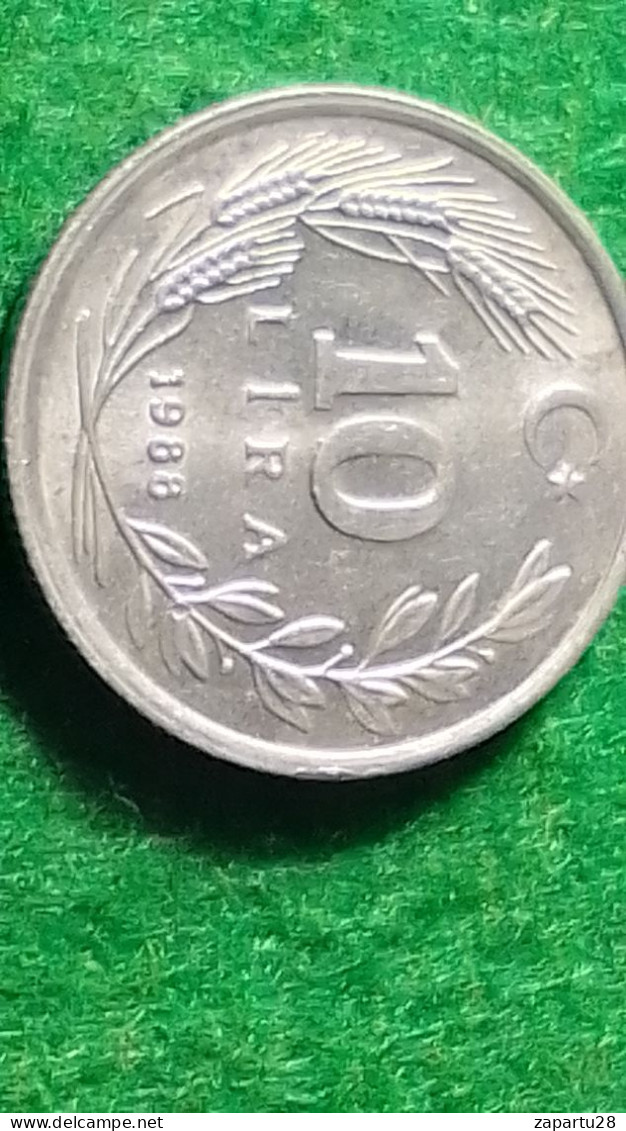 TÜRKİYE 1988--(NİKEL)        10   LİRA - Turquie