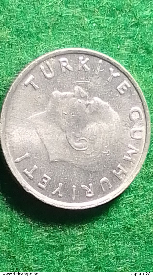 TÜRKİYE 1988--(NİKEL)        10   LİRA - Turquie
