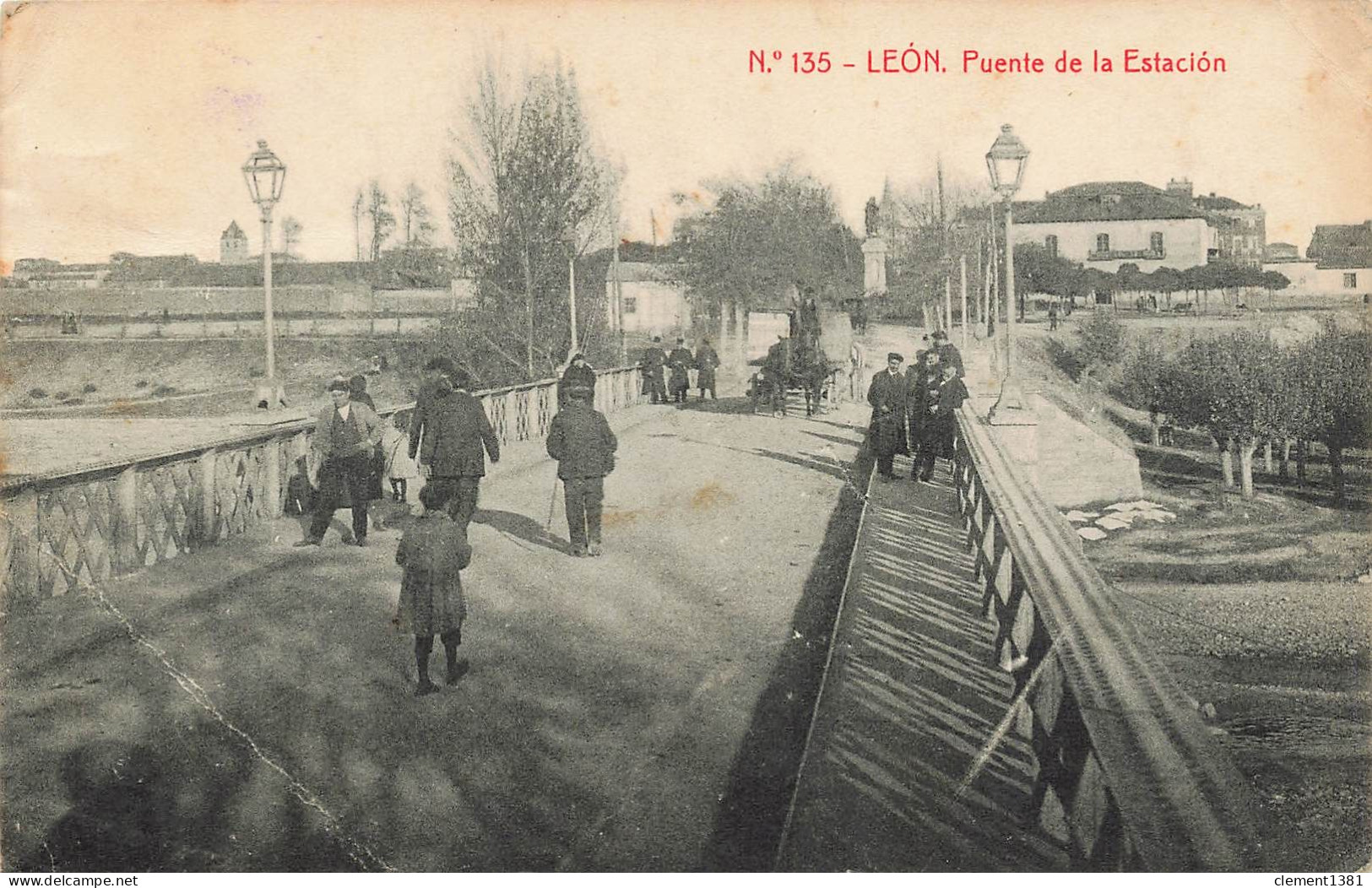 Leon Puente De La Estacion - León
