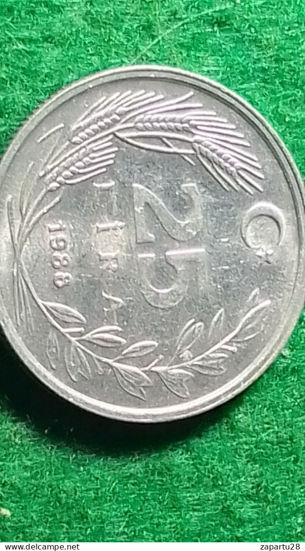 TÜRKİYE 1988--(NİKEL)        25   LİRA - Turquie