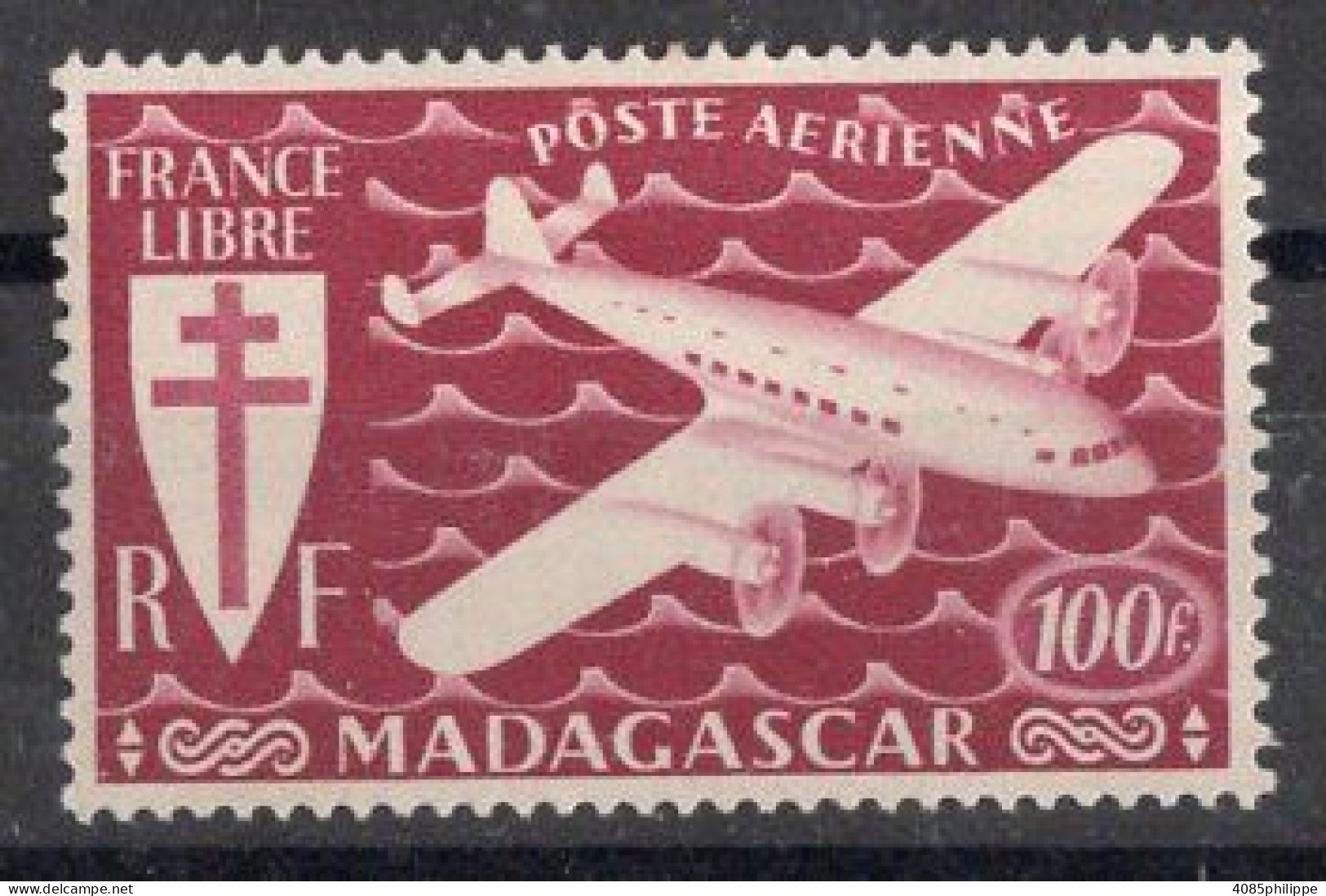 MADAGASCAR Timbre-poste Aérienne N°61* Neuf Charnière TB  cote : 2€75 - Poste Aérienne