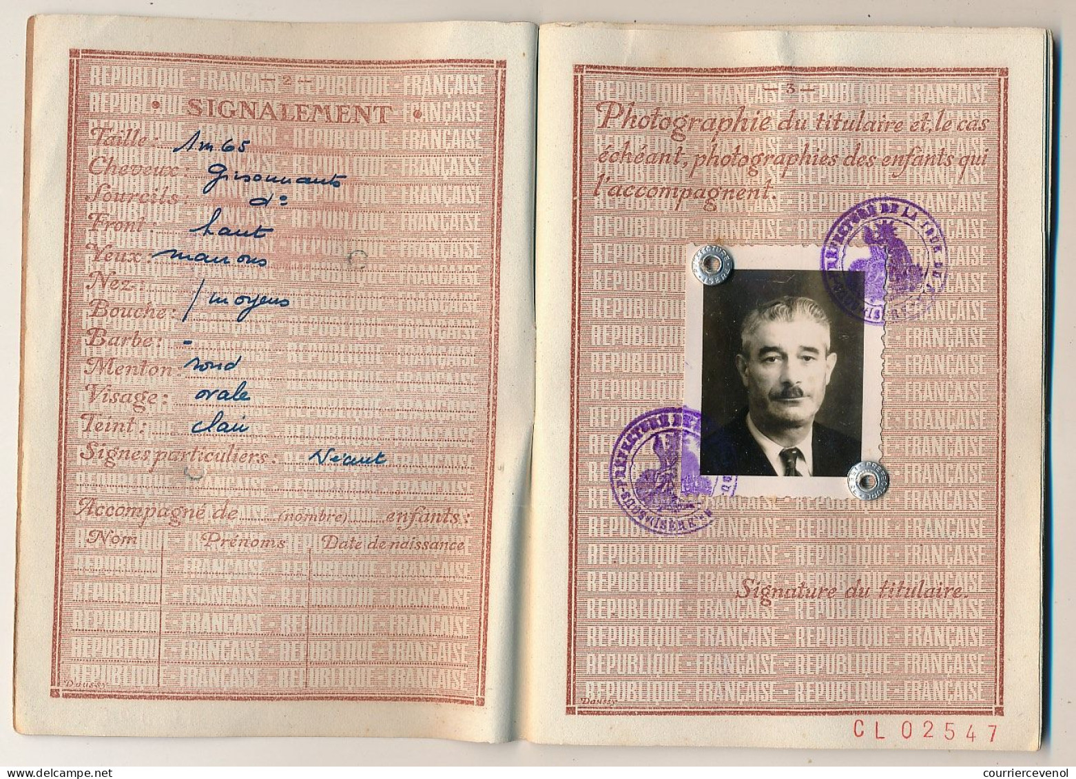 FRANCE - Passeport à L'étranger 500F La Tour Du Pin (Isère) 1948 - Zonder Classificatie