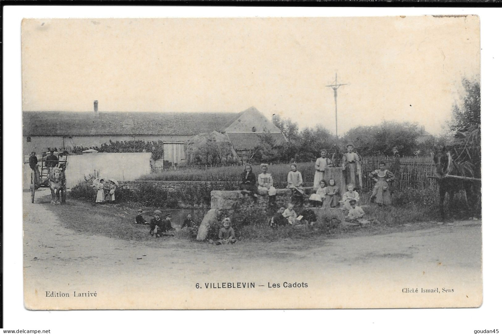 VILLEBLEVIN - Les Cadots - Villeblevin